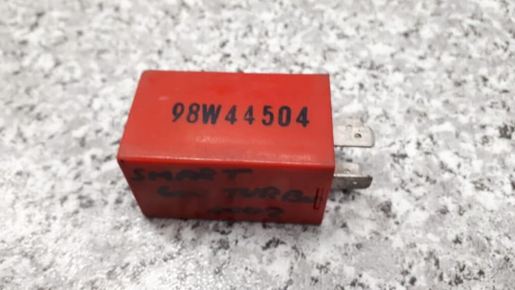 0004919V001 SMART FORTWO przekaźnik