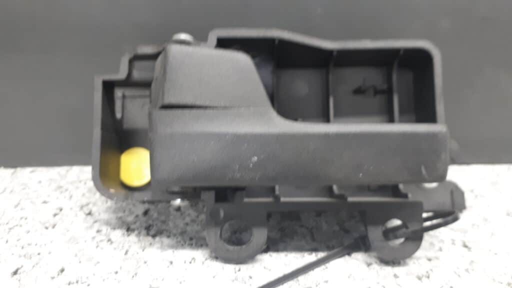 3m51r22601ac klamka wewnetrzna lewy tyl ford focus mk2