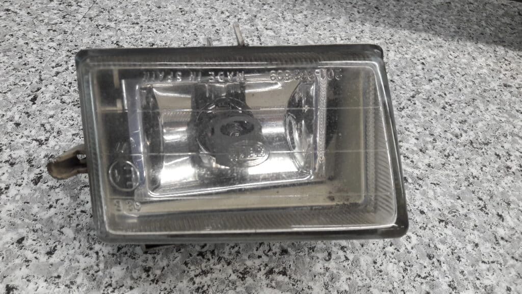 halogen lewy vw polo III hela