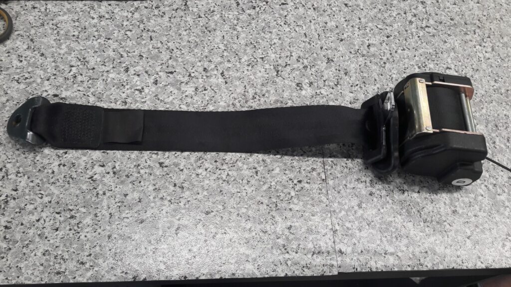 9622529877 pas prawy tyl CITROEN XSARA