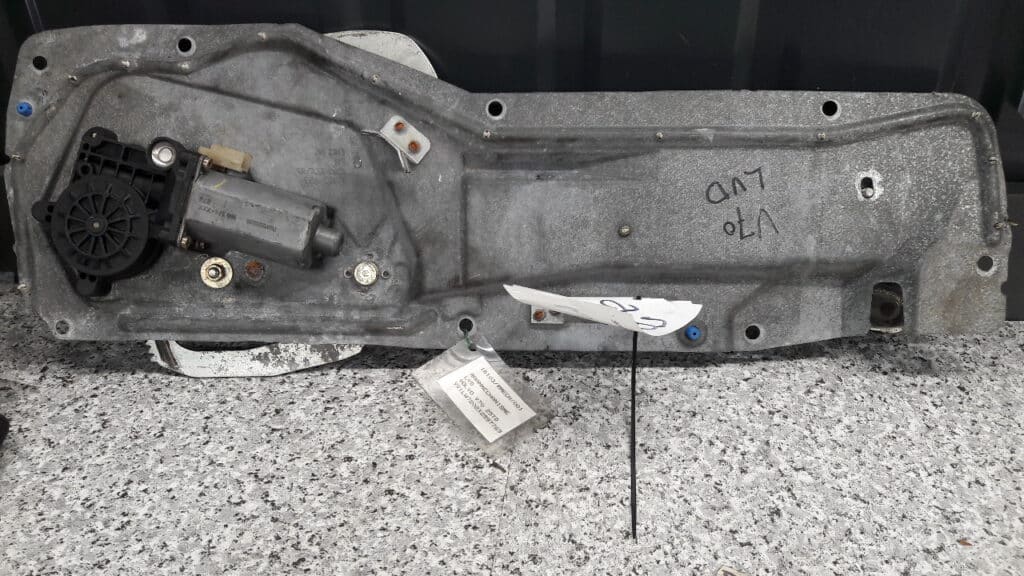 9152723 Mechanizm szyby lewy przód Volvo s70