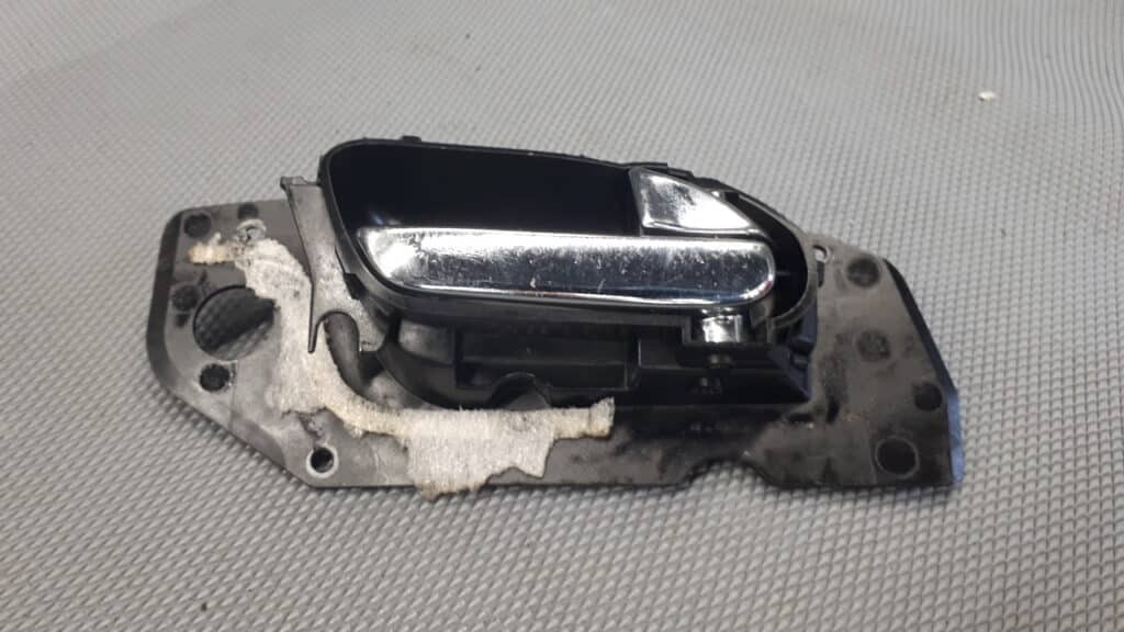 9629160577 klamka wew prawy przod peugeot 607