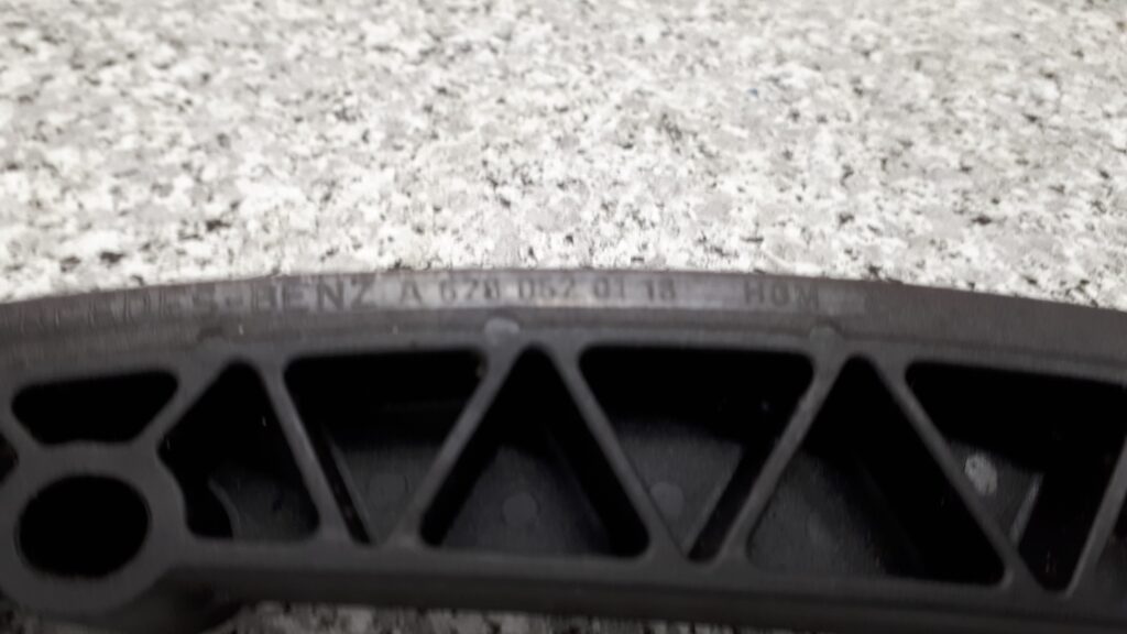 A6280520116 ślizg łańcucha MERCEDES BENZ W163