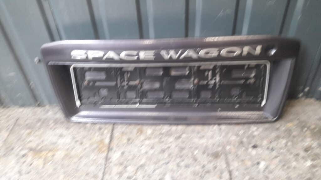 blenda klapy bagażnika space wagon