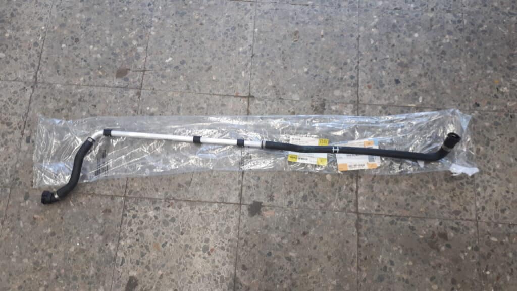 7827409 wąż rurka przewód wody bmw x3 f25