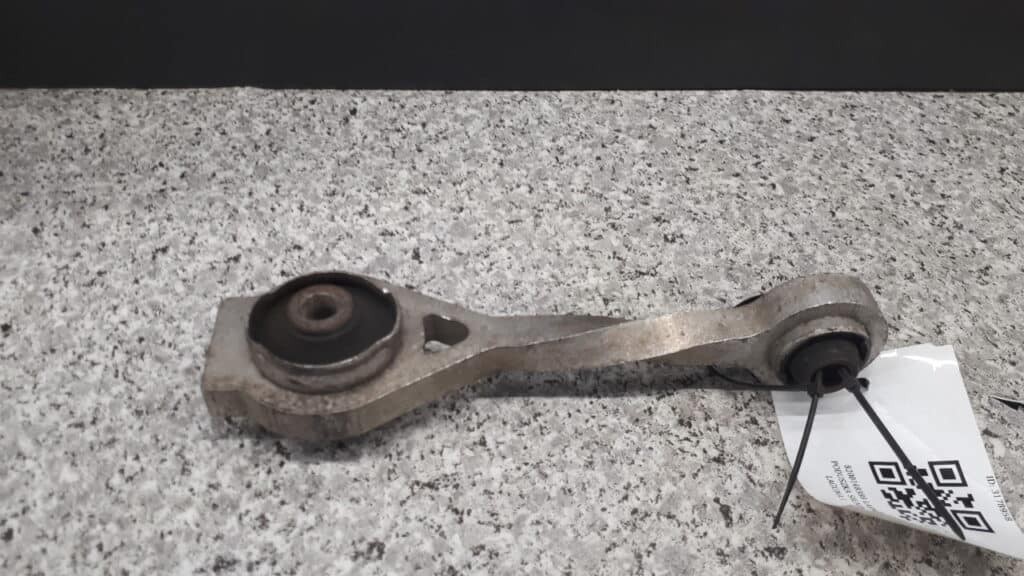 8200148388 lapa poduszka silnika renault laguna i