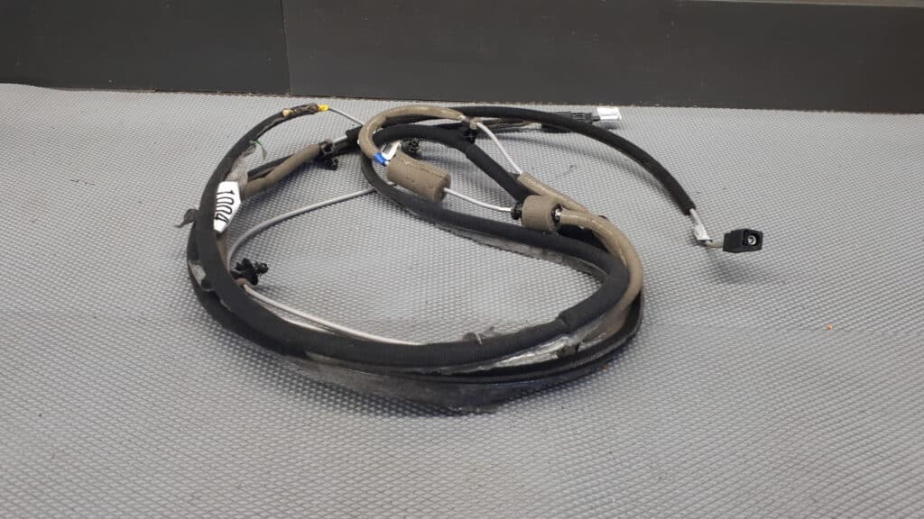 Kabel antenowy Opel Karl