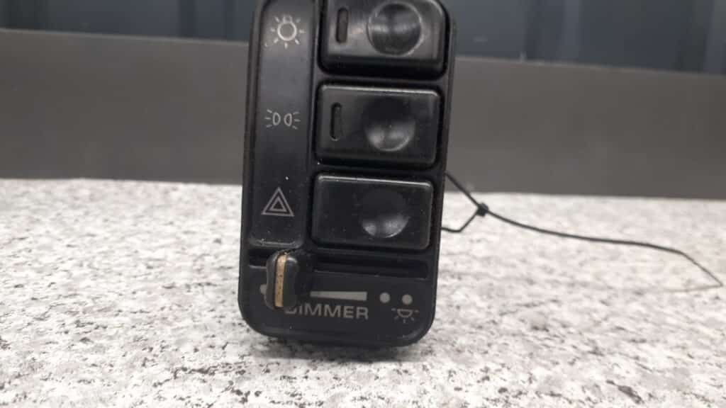 4373305 Wlacznik swiatel Chrysler Voyager II