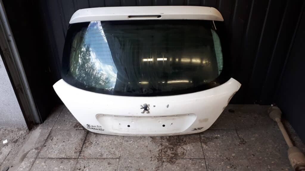 Klapa bagażnika tył Peugeot 207 biała
