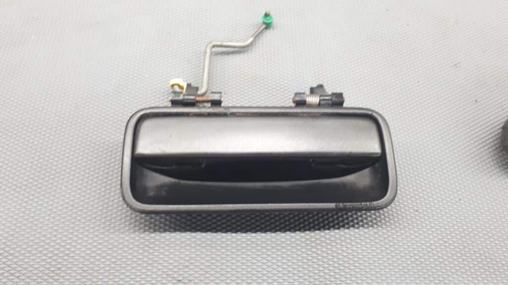 CXB000320 klamka drzwi prawy tyl FREELANDER I