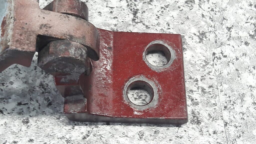 zawias drzwi prawy tyl gora vw golf III