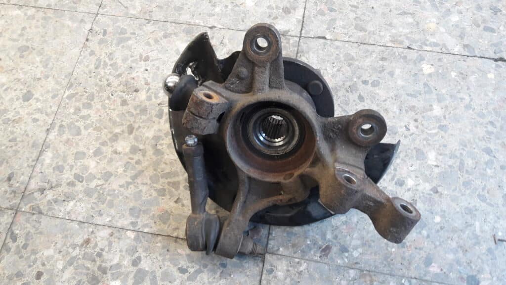 zwrotnica prawy przód opel karl 1.0 55kw