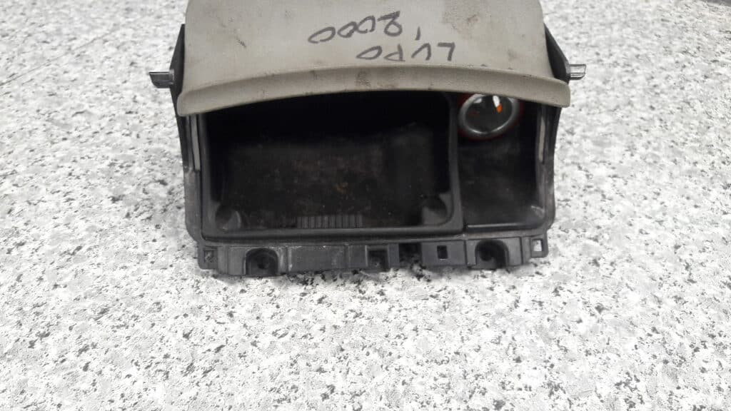 6X0857309B popielniczka vw lupo 2000r