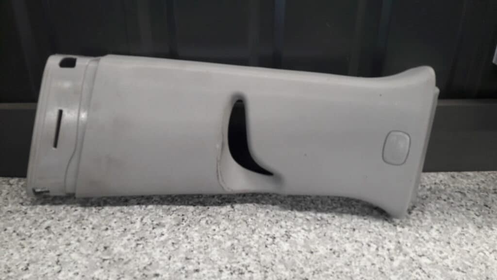 95395506 listwa lewego słupka Opel Karl 2017
