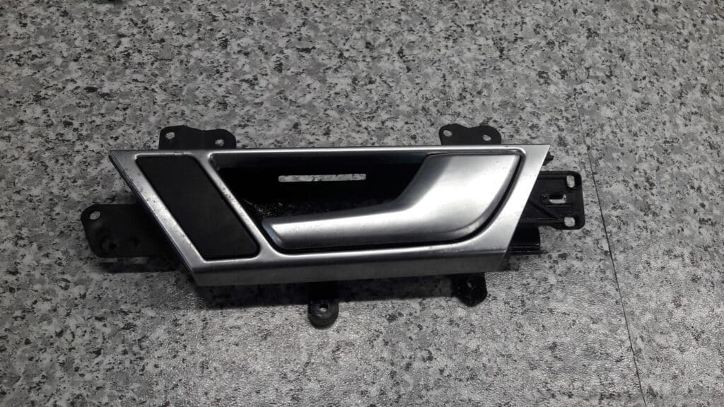 4F0839020F klamka drzwi prawy tyl audi a6