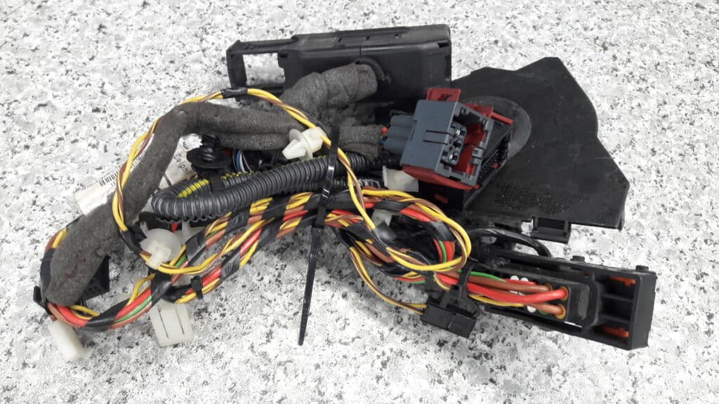 13139942 instalacja drzwi prawy przod opel vectra c