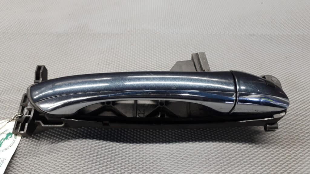 Klamka drzwi prawy przod mercedes w220