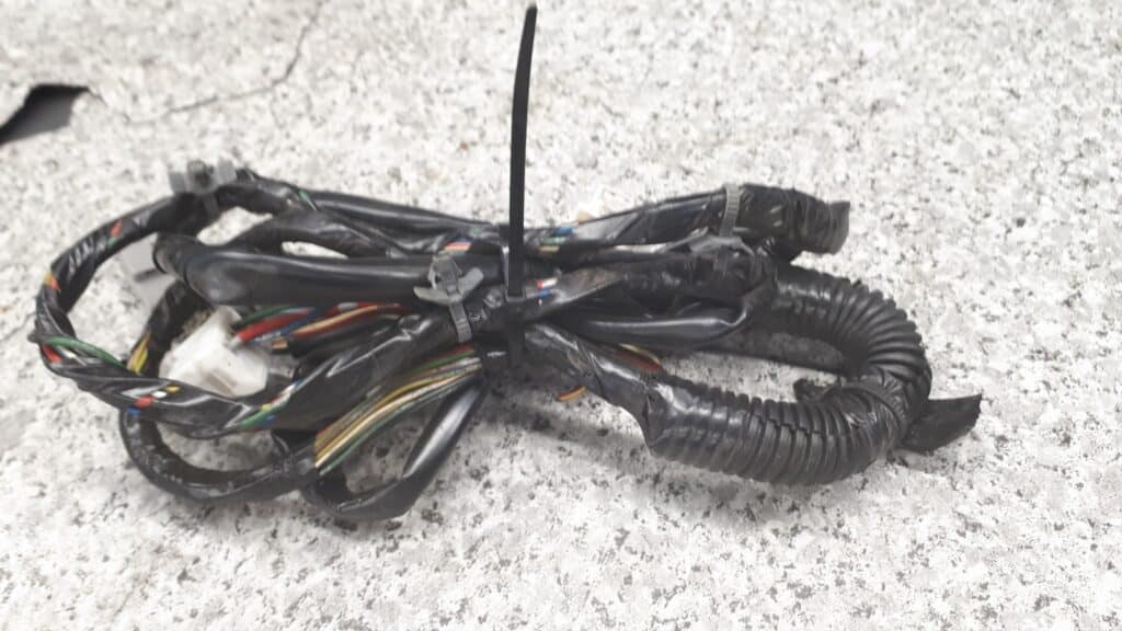 instalacja drzwi prawy przod NISSAN ALMERA N16