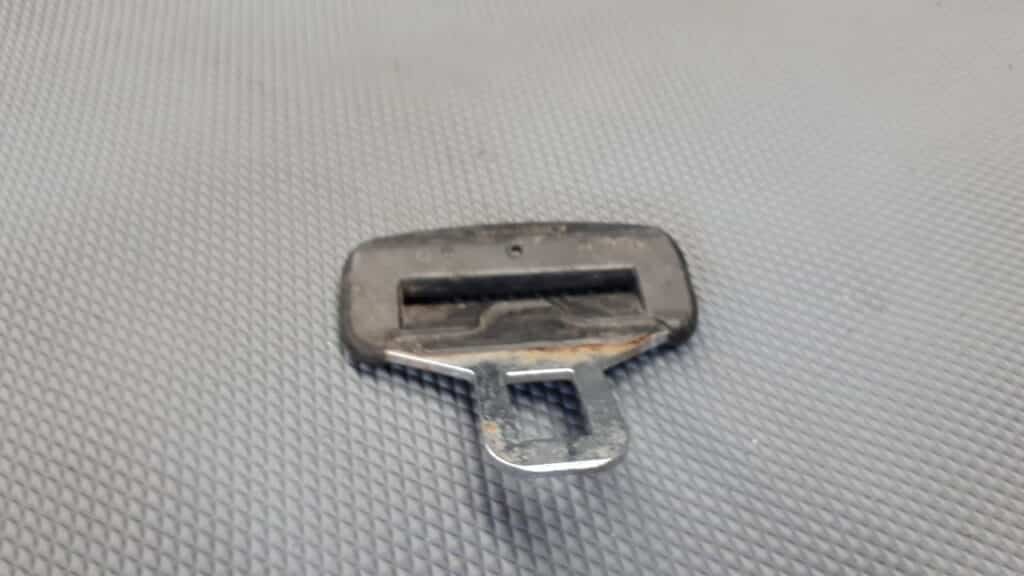 ALG0393182 Klamra zapinka pasa bmw e46