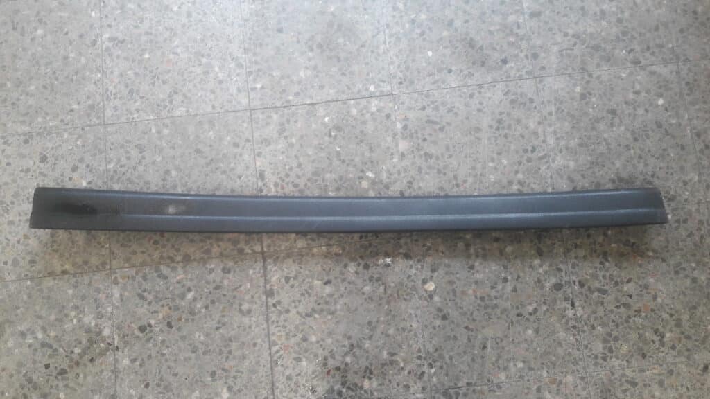 F15168710 listwa progowa prawy przód mazda rx-8