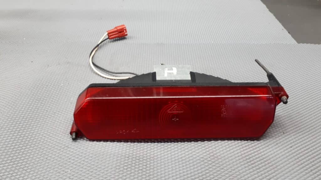 993.736 Trzecie swiatlo stop chrysler voyager gs