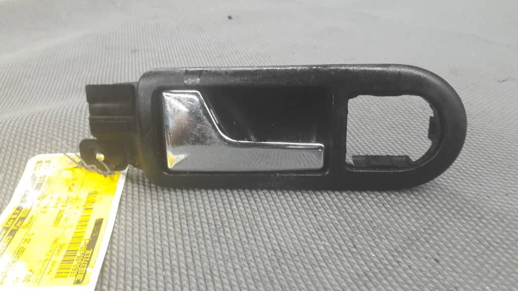 3B1837113L Klamka zewnetrzna lewa vw golf iv 98