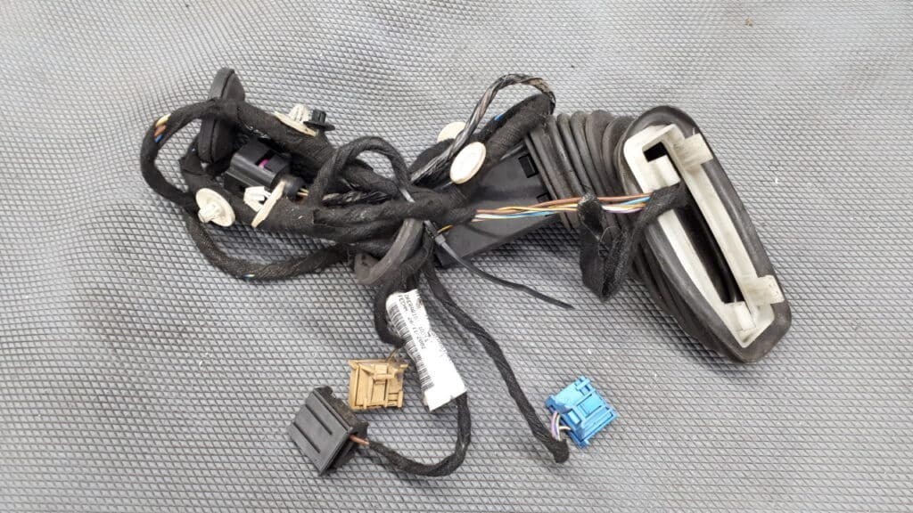 6l4971161B instalacja drzwi prawy tyl seat ibiza 4