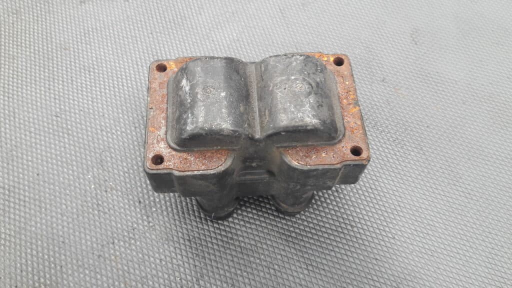 928F-12029-CA cewka zaplonowa ford  fiesta mks 1.6 16v