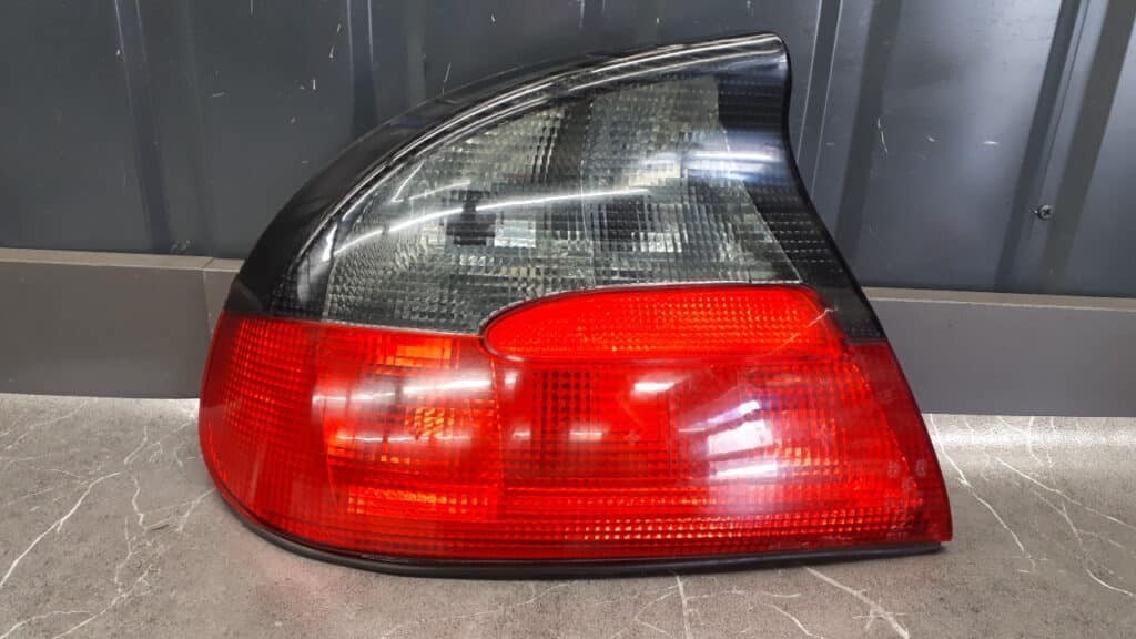 67629030 Lampa tyl lewa opel tigra