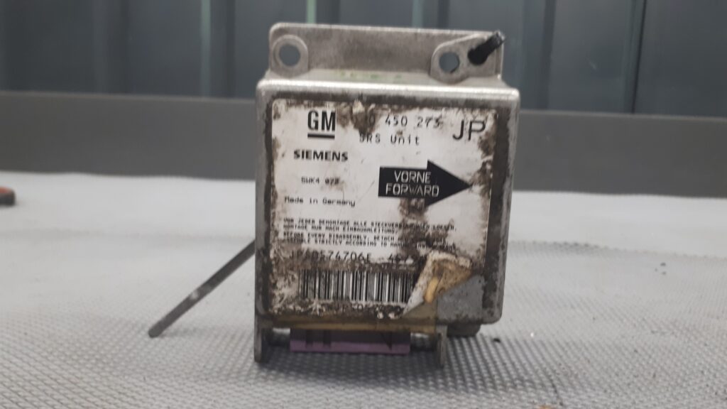 90450273 Sensor moduł airbag opel astra f