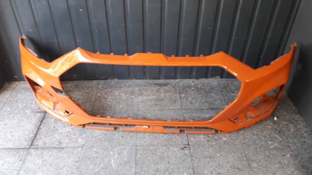 Zderzak przód Audi A1 82A