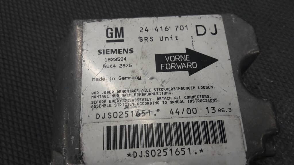 24416701 SENSOR MODUL AIR BAG OPEL VECTRA B '02