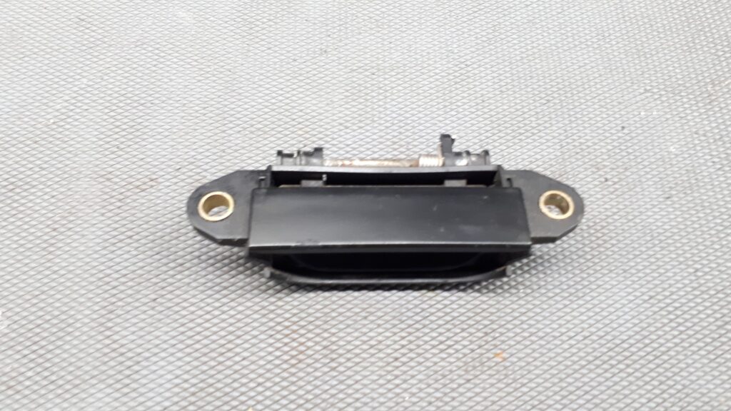 893839205 klamka lewa przod audi 80