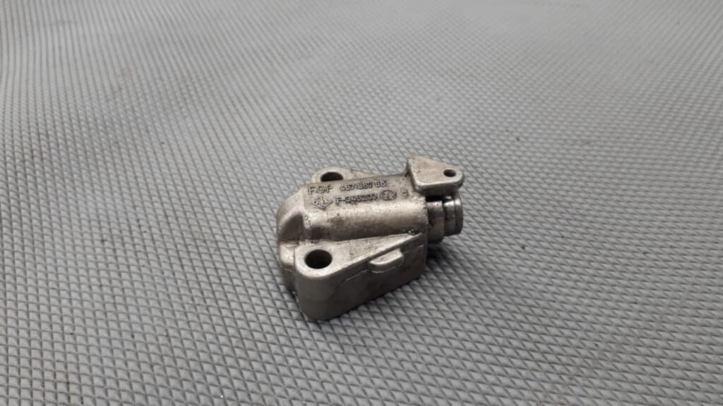 46788786 napinacz rozrzadu opel corsa c 1.3 ctdi