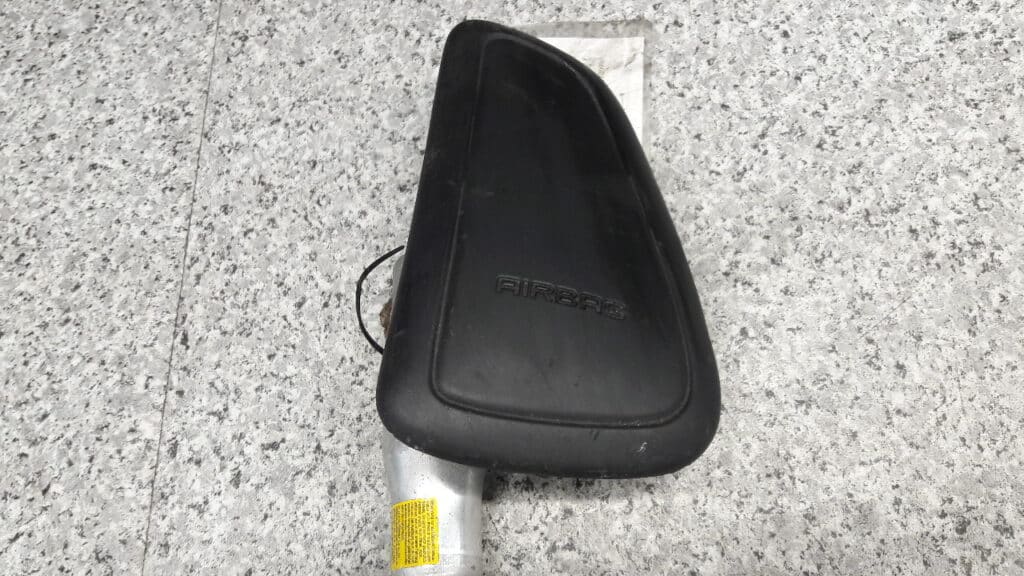 90595436RH airbag fotela opel vectra prawa b