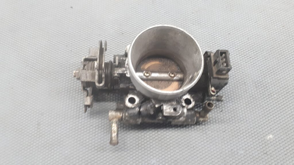 przepustnica Nissan 200SX Silvis 1.8 turbo
