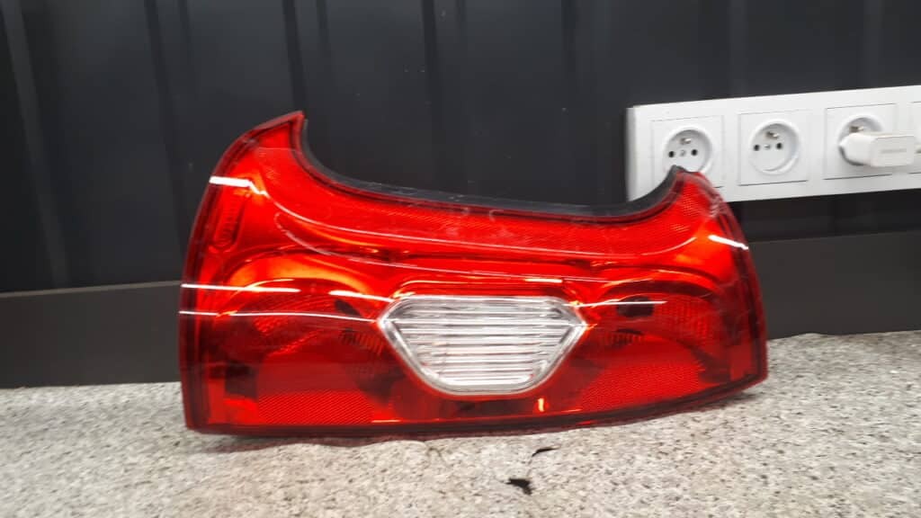 51843643 Lampa tył lewa Fiat Panda III