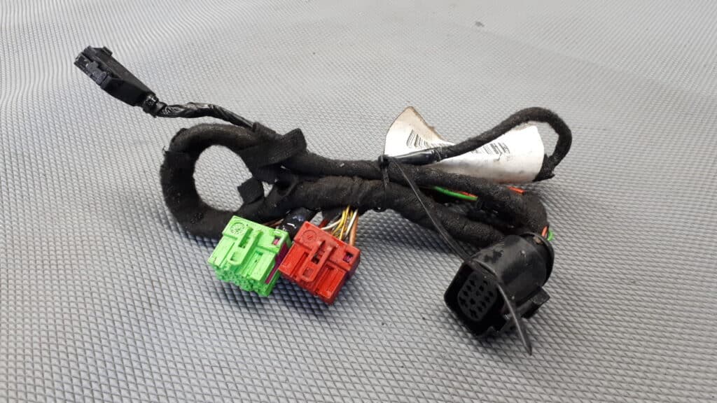 8L0971035C Instalacja drzwi prawy przod Audi A3 8L