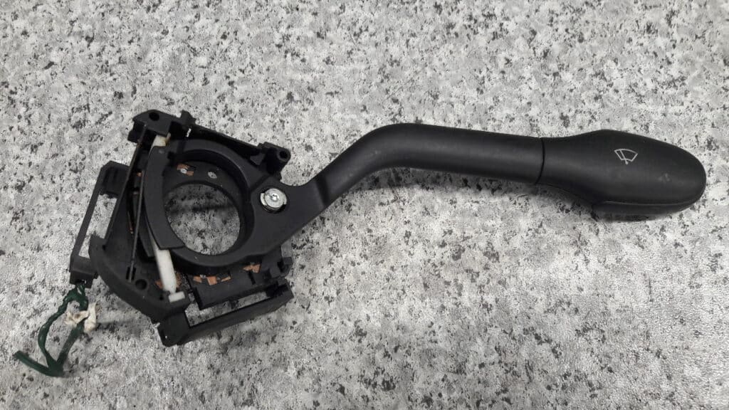 6K6953503AB manetka wycieraczek seat ibiza II
