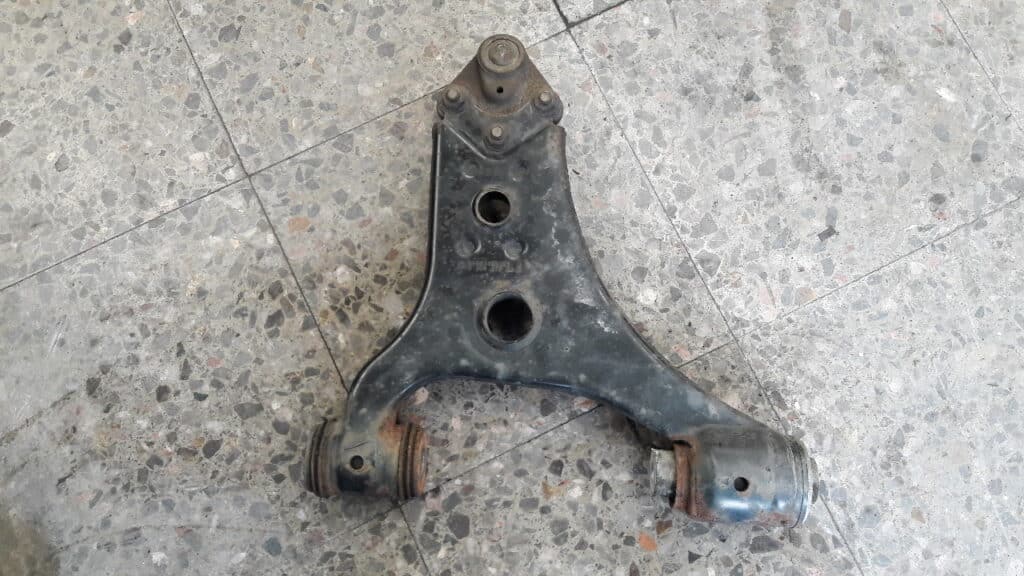 1693300307 wahacz prawy przód w169 2.0 cdi