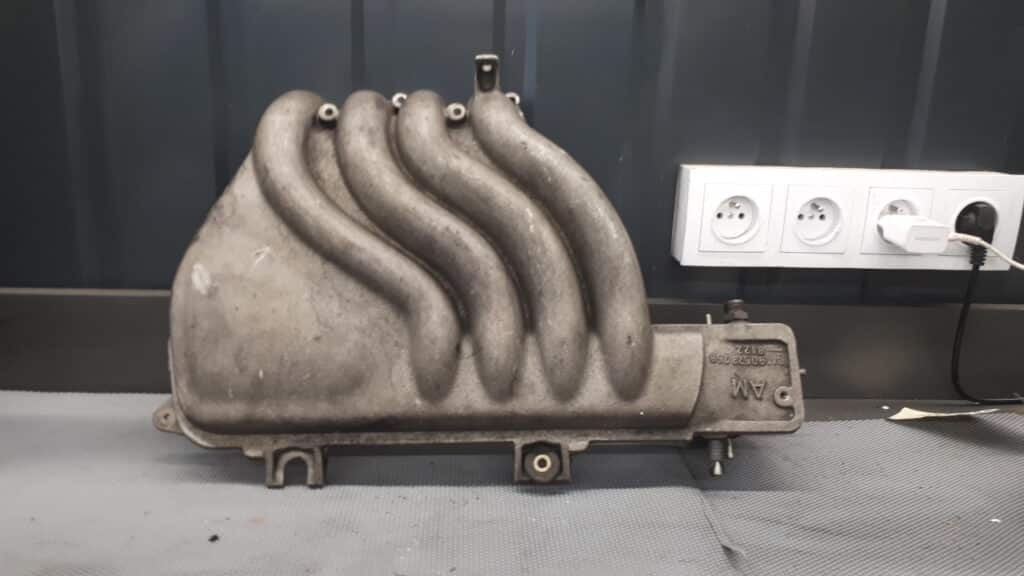 90528258 Kolektor Ssący Opel Vectra B 1.6