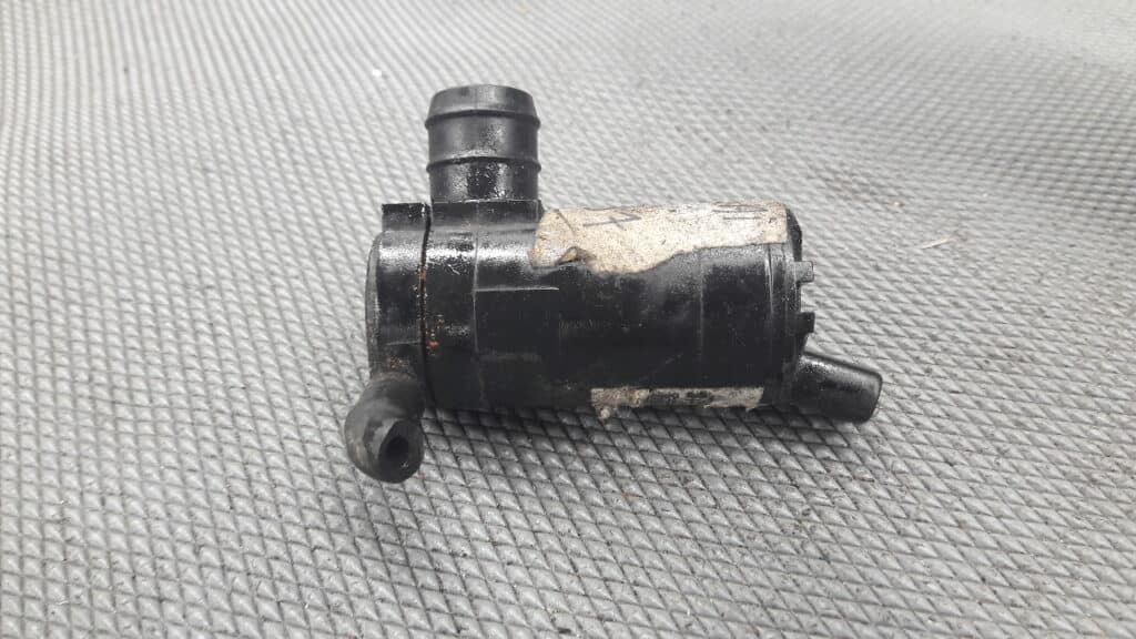 98510-22000 pompka spryskiwaczy hyundai excel 96r