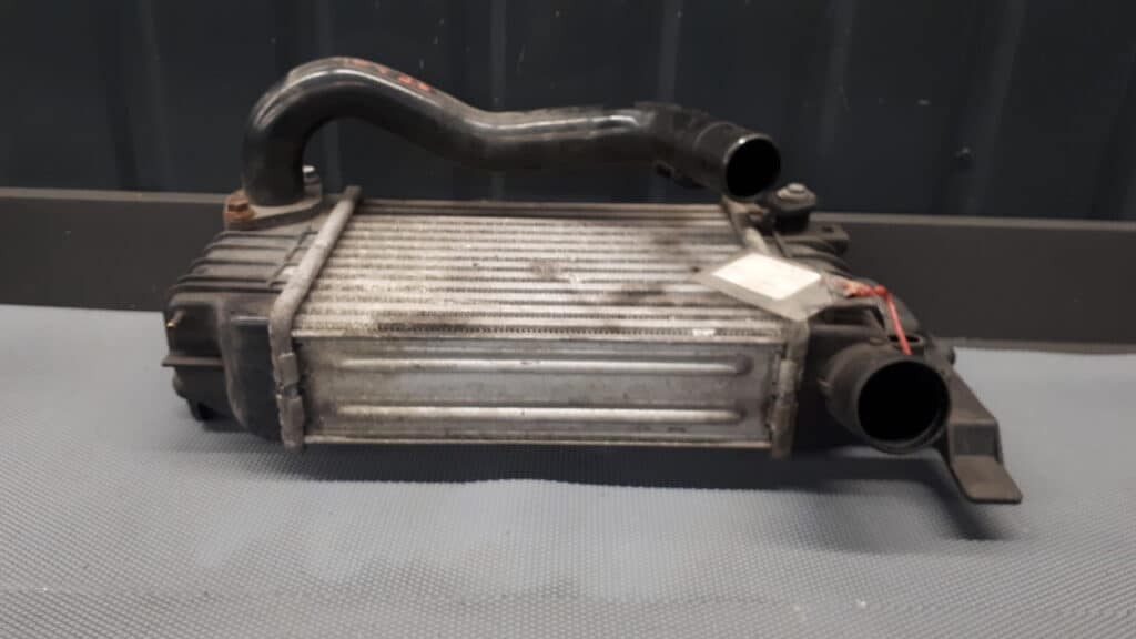 JD1270000620 Intercooler Toyota Yasris II 6-12 1.4