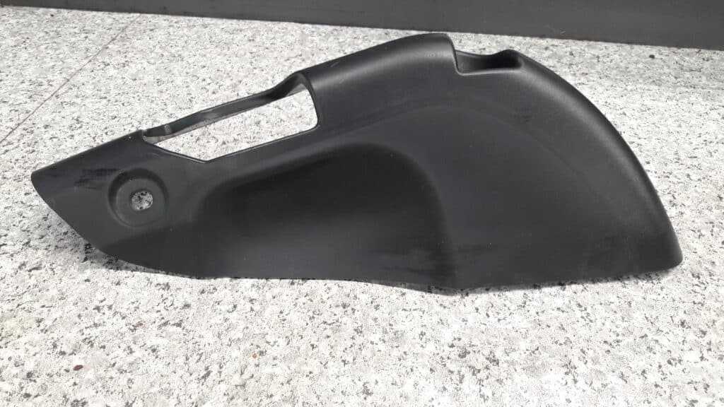 51477284168 oslona dachu prawa bmw f33 m4