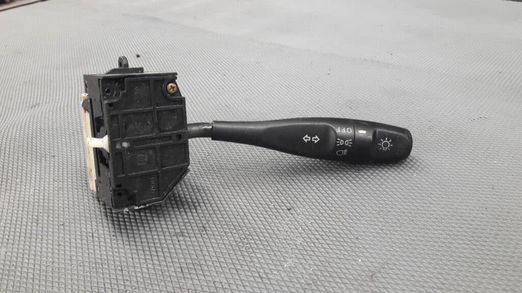 175319 przelacznik swiatel proton 316 1.61 95r