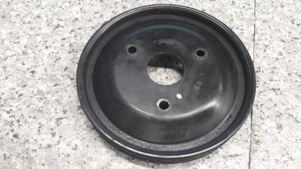 7700273741 Koło pasowe pompy wspomagania Megane I