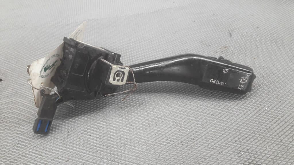 1K0953519A Przelacznik wycieraczek seat leon