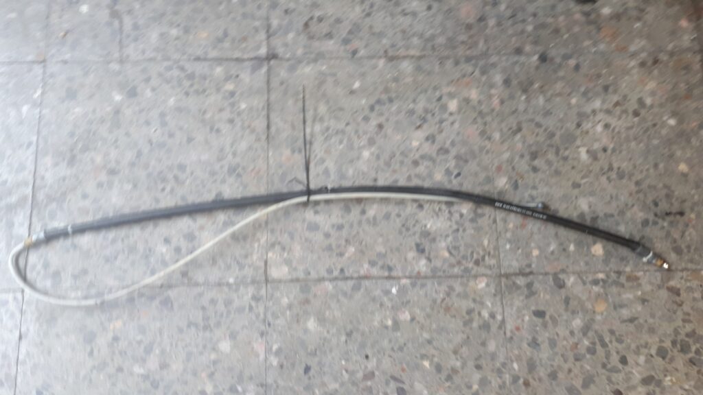6792268 linka hamulca recznego BMW F30