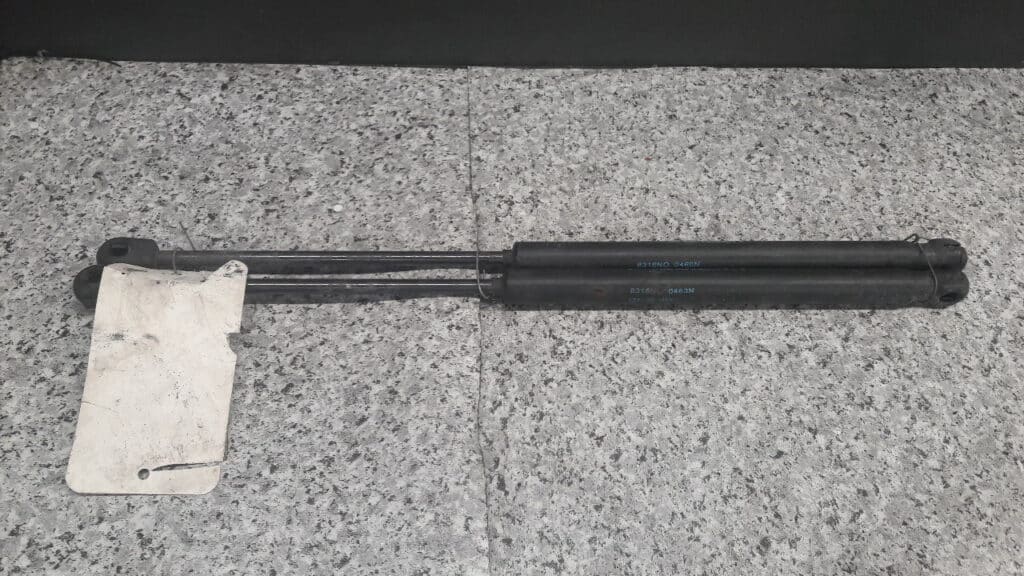 46784994 siłownik klapy fiat stilo kpl