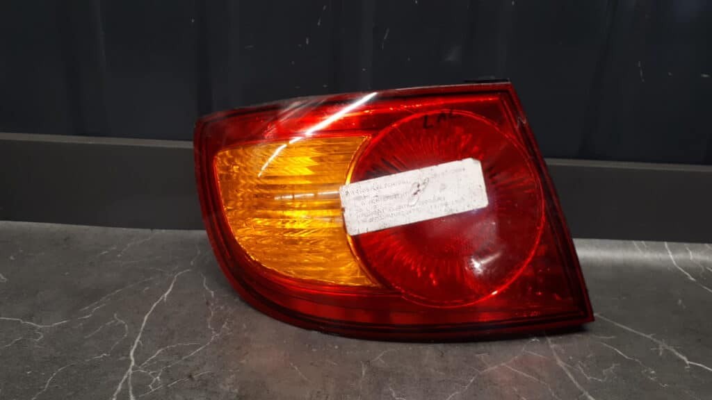 Lampa lewy tył Hyndai Elentra III